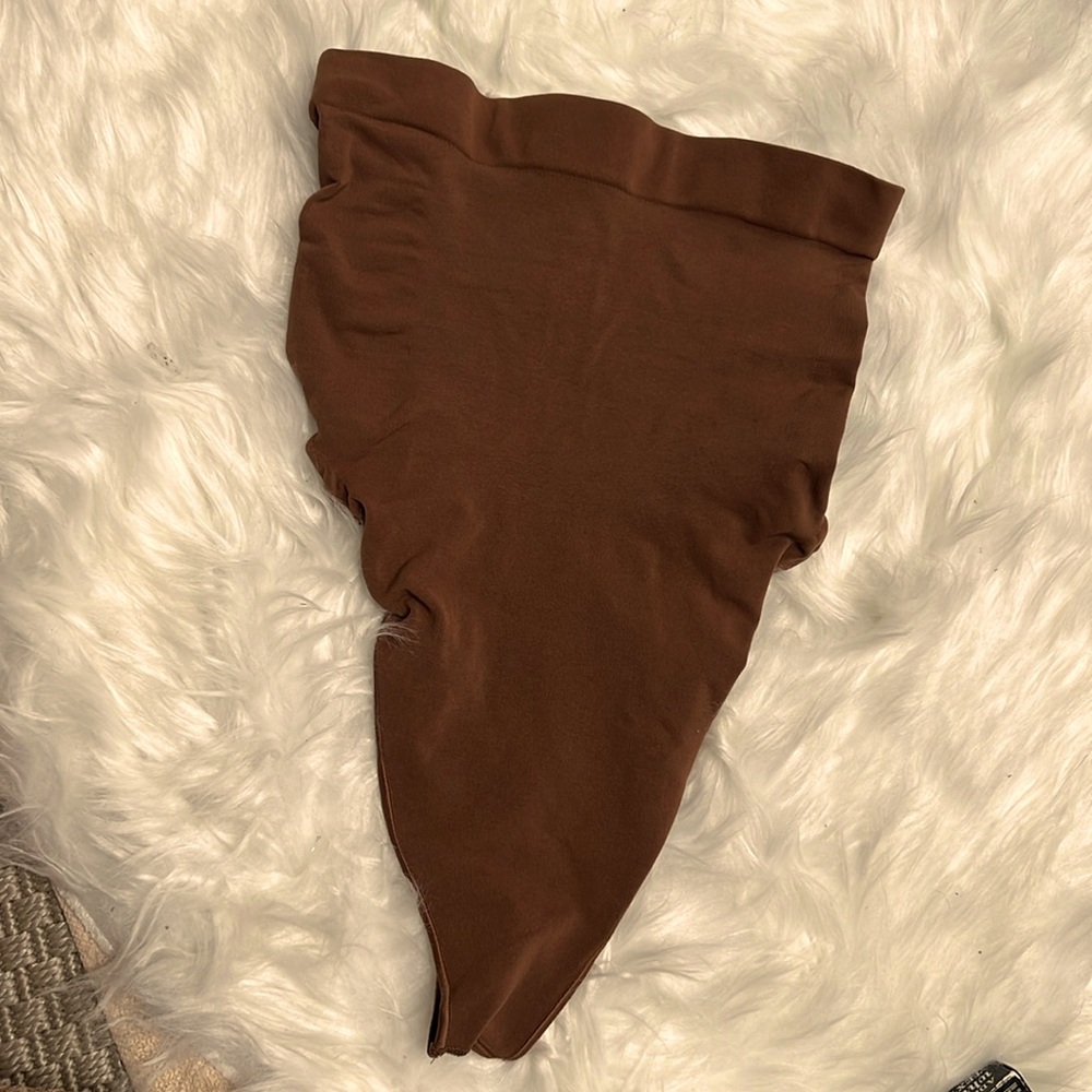 Skims High Waisted Thongs-brown